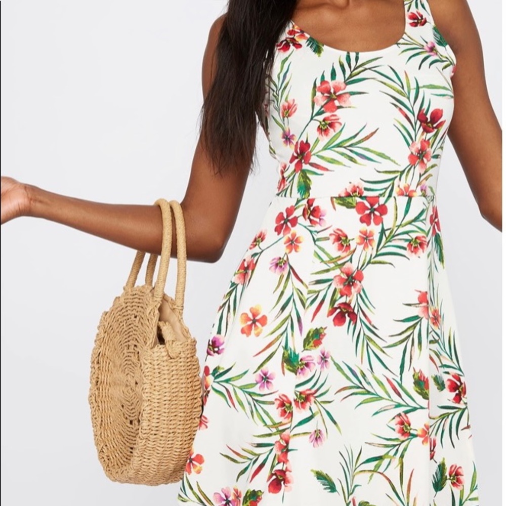 Women’s floral sleeveless dress